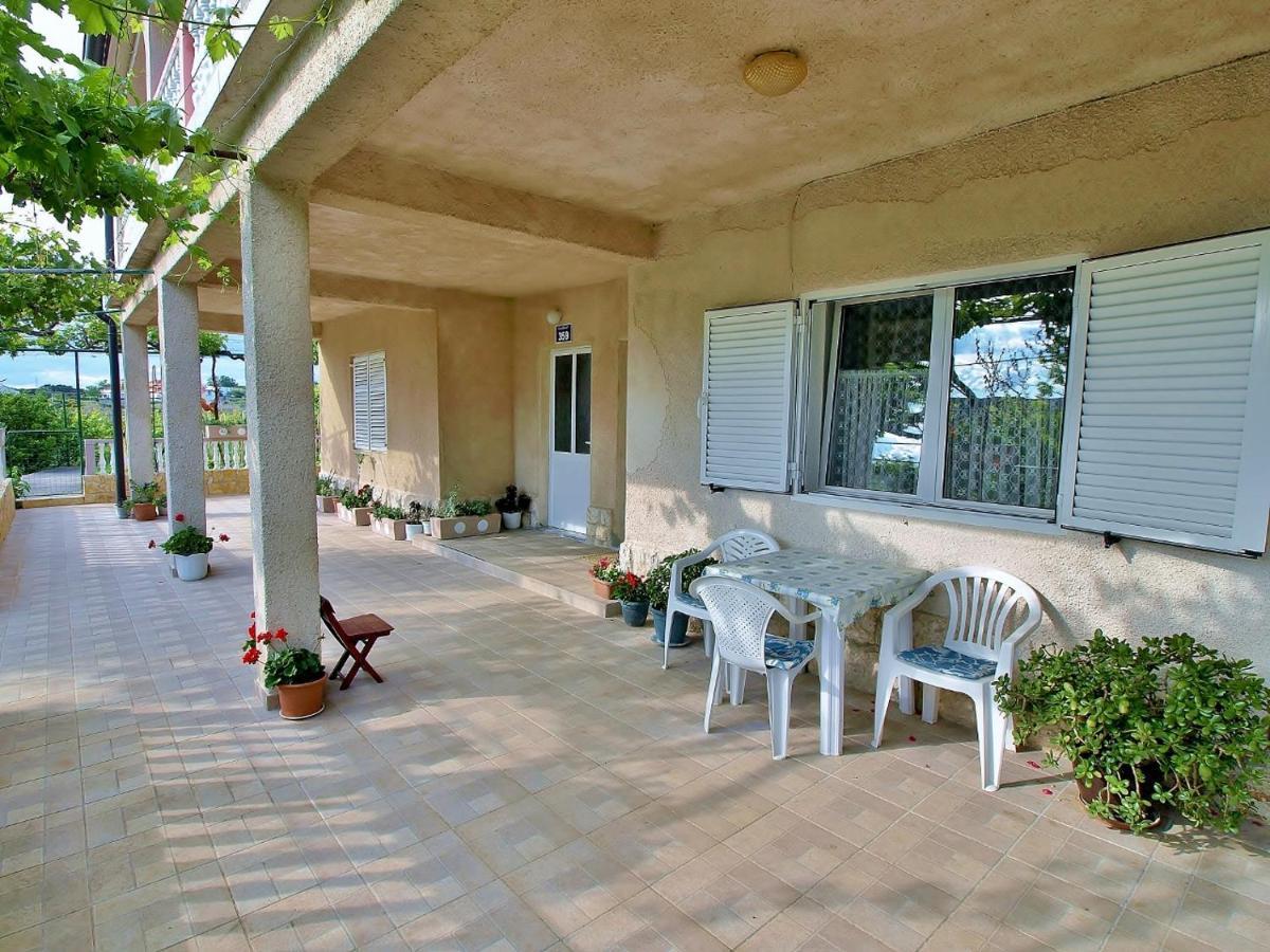 Apartmani Roza Лопар Екстериор снимка