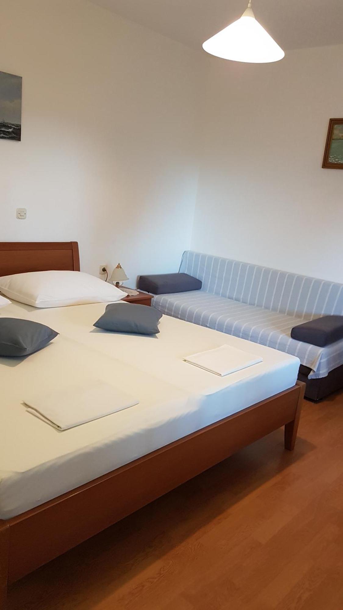 Apartmani Roza Лопар Екстериор снимка