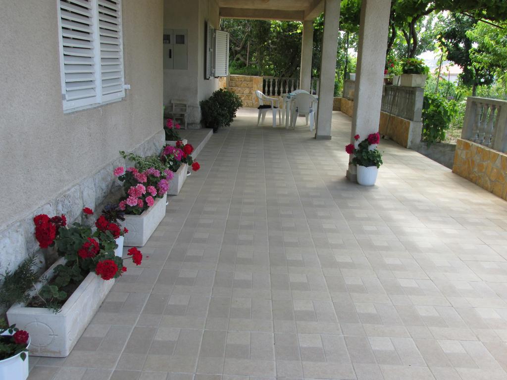 Apartmani Roza Лопар Екстериор снимка